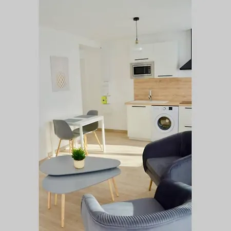 Dolmen Adrien 5 Apartamento