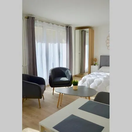 Dolmen Adrien 5 *