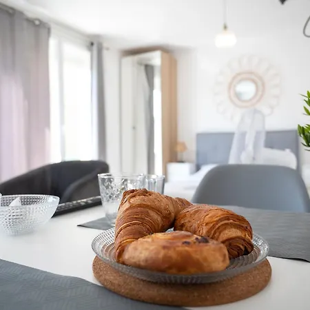 Dolmen Adrien 5 Apartamento Tours