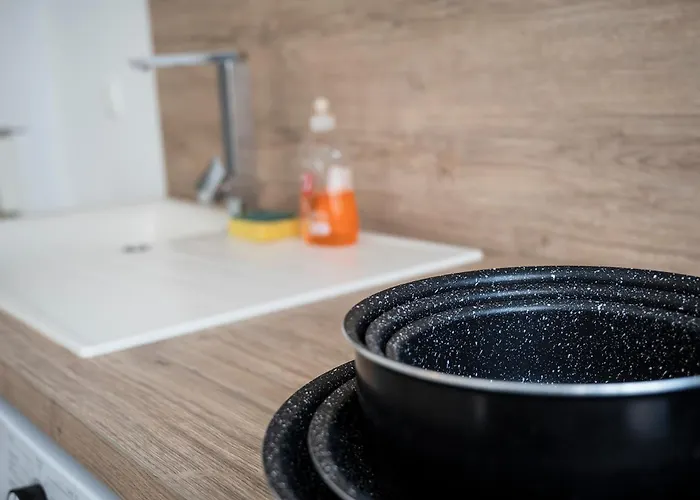 Dolmen Adrien 5 Apartament *