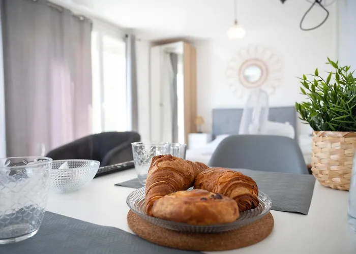 Dolmen Adrien 5 Апартаменты Тур